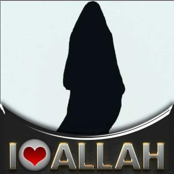 Meet your Posher, Afeeyah - Picture 1 of 1